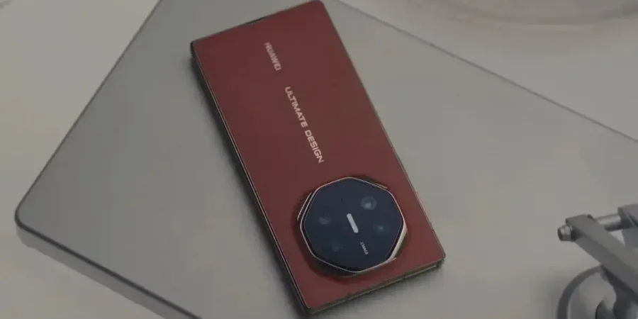 découvrez les smartphones pliables huawei : design innovant, performances avancées et technologie de pointe pour une expérience mobile inégalée.