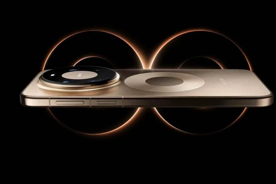 découvrez le huawei mate x7, un smartphone pliable à la conception innovante avec des caméras performantes et des écrans impressionnants, désormais disponible à l'international.