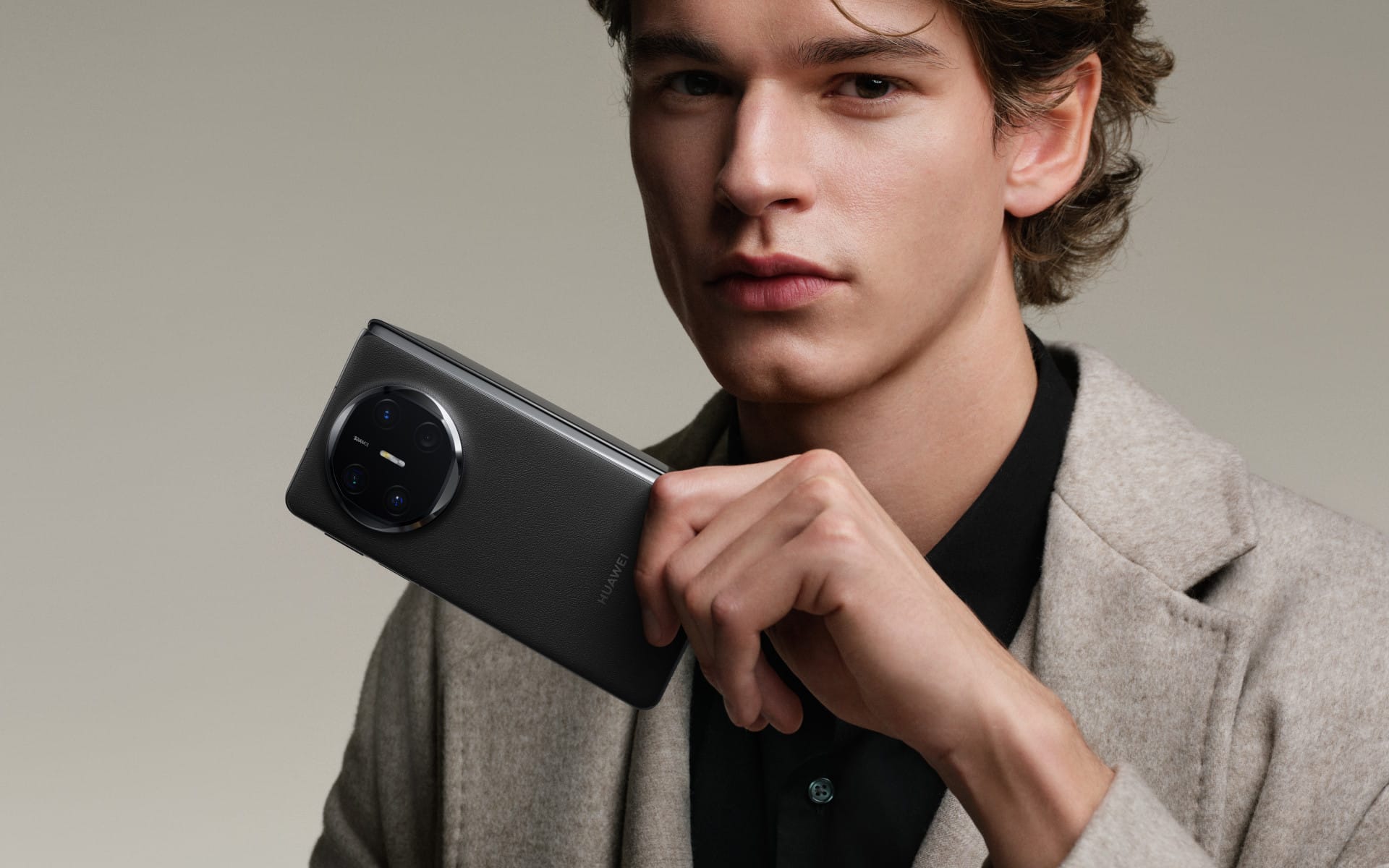 découvrez les fonctionnalités surprenantes que huawei prépare pour 2025 et comment elles révolutionneront la technologie mobile.